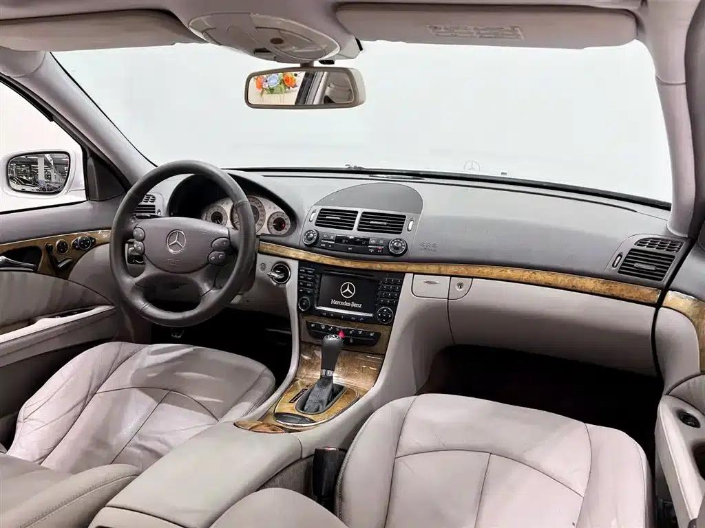 Mercedes-Benz E-Class 2008 E 230 Fashion Edition — миниатюра 15