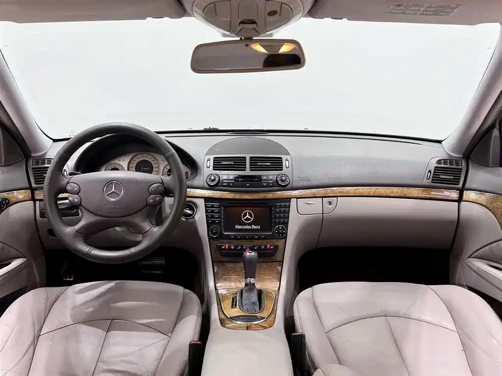 Mercedes-Benz E-Class 2008 E 230 Fashion Edition — миниатюра 16