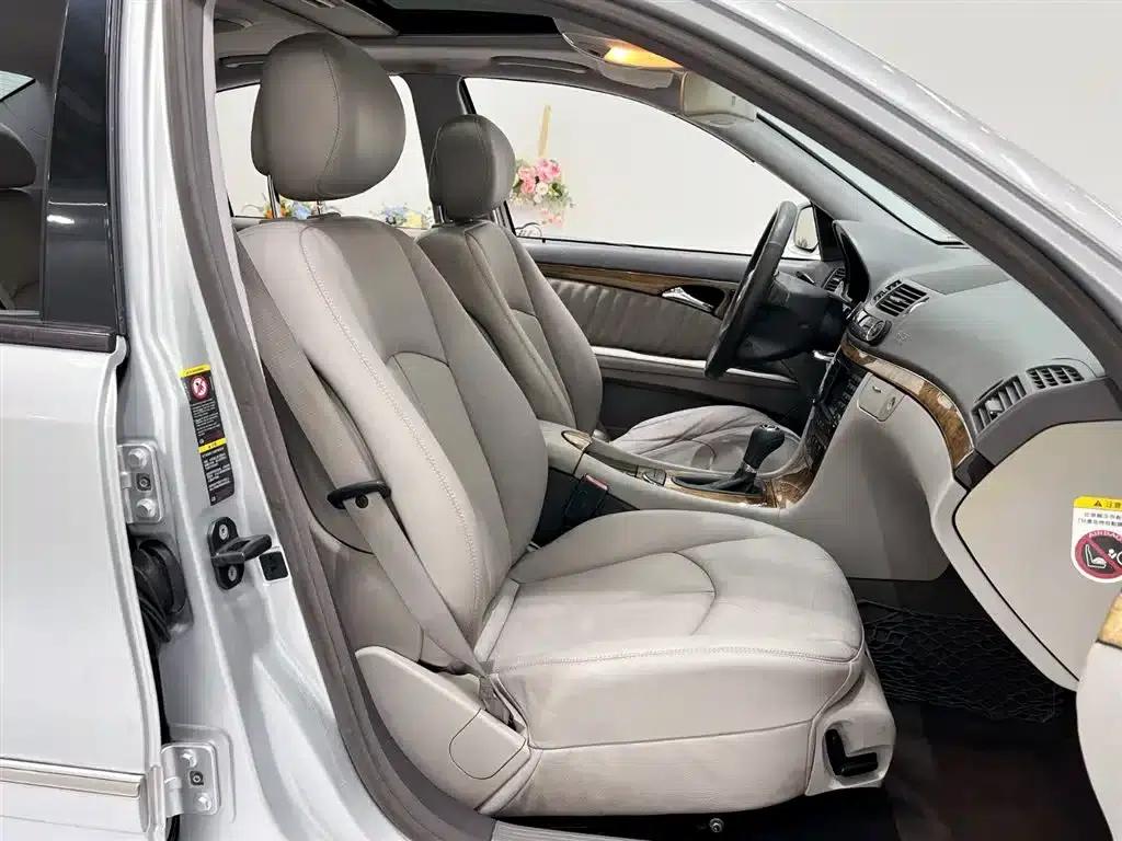Mercedes-Benz E-Class 2008 E 230 Fashion Edition — миниатюра 10