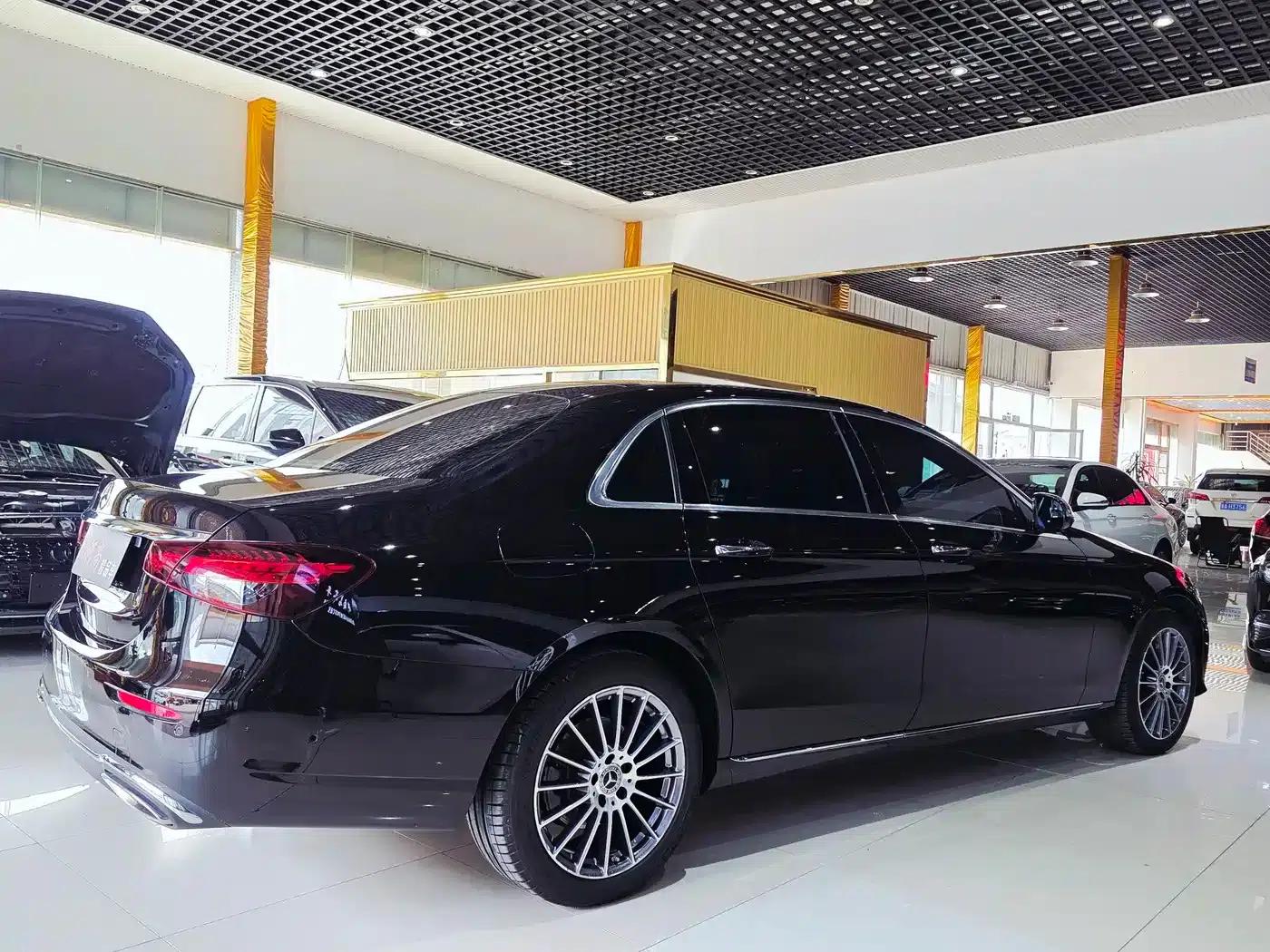 Mercedes-Benz E-Class 2021 Facelift E 260 L — миниатюра 13