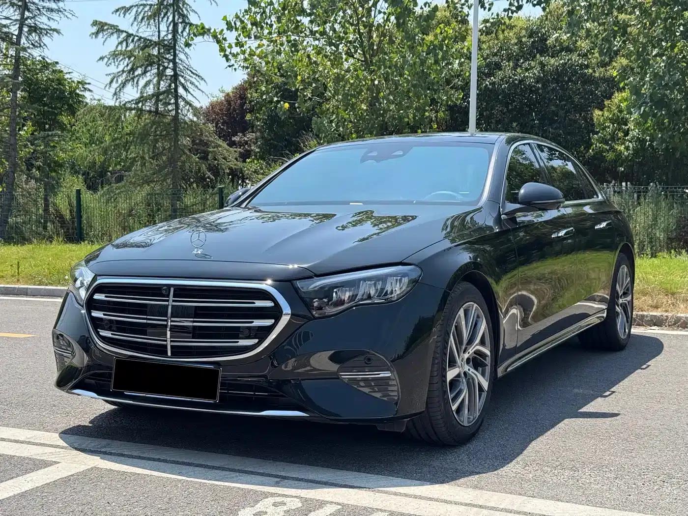 Mercedes-Benz E-Class 2025 E 300 L Fashion Edition — миниатюра 1