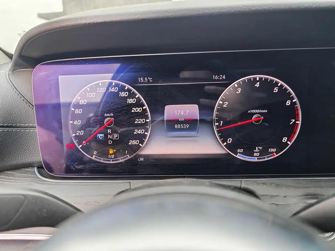 Mercedes-Benz E-Class 2019 Facelift E 300 L Sport Style — миниатюра 19