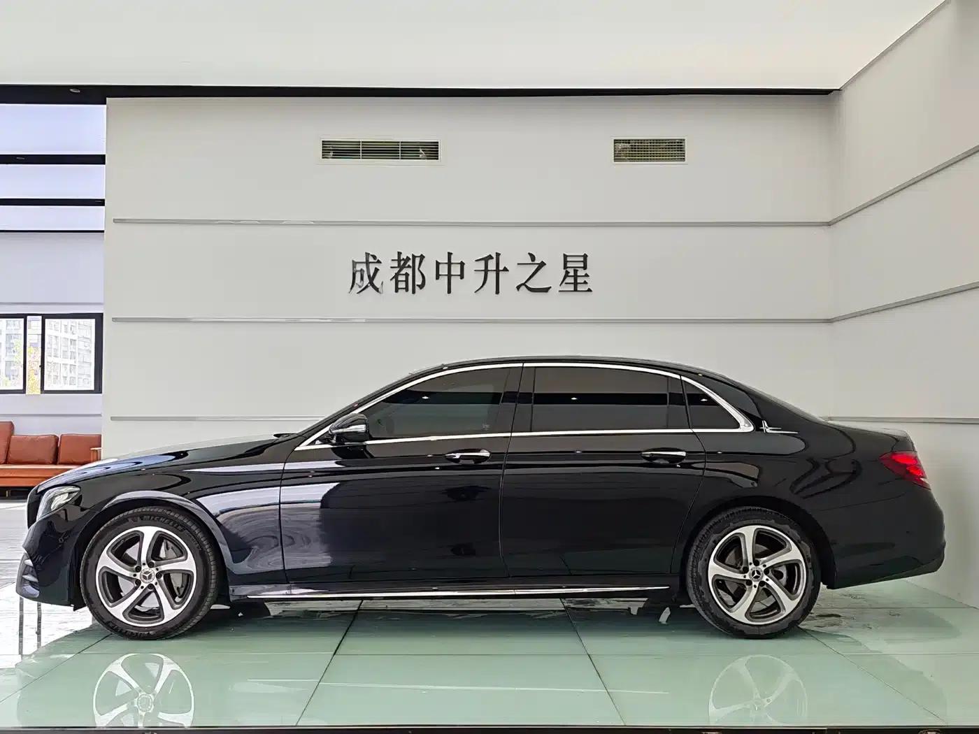 Mercedes-Benz E-Class 2019 Facelift E 300 L Sport Style — миниатюра 5