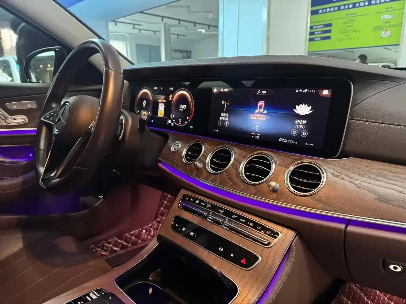 Mercedes-Benz E-Class 2022 E 300 L Sport Luxury — миниатюра 3