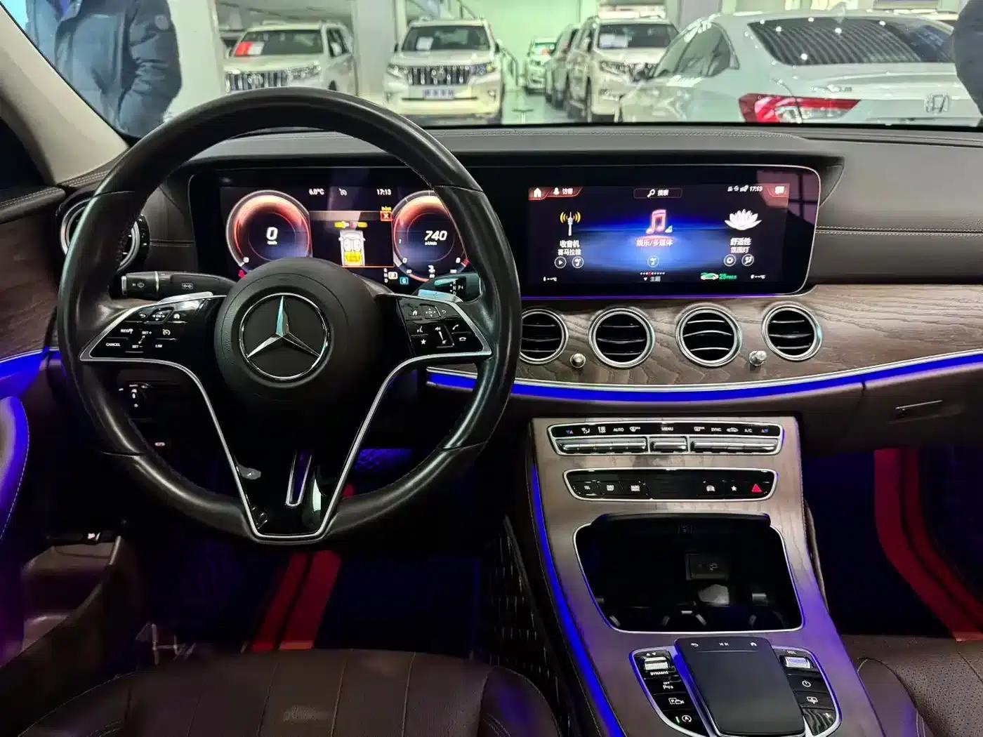 Mercedes-Benz E-Class 2022 E 300 L Sport Luxury — миниатюра 5