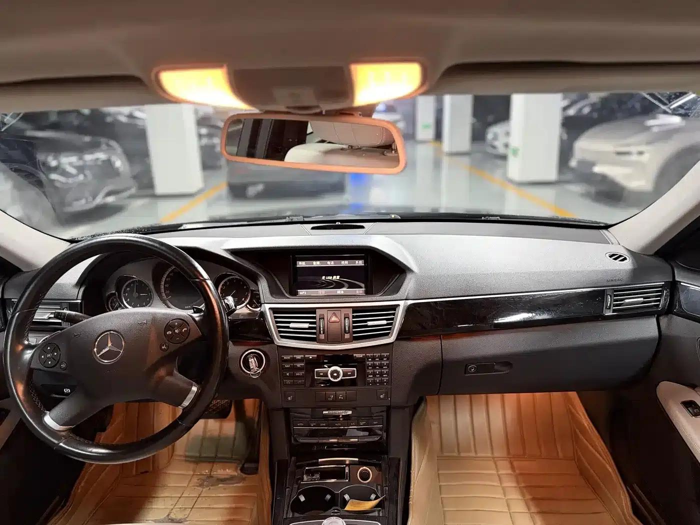 Mercedes-Benz E-Class 2012 E 260 L CGI Fashion Edition — миниатюра 6