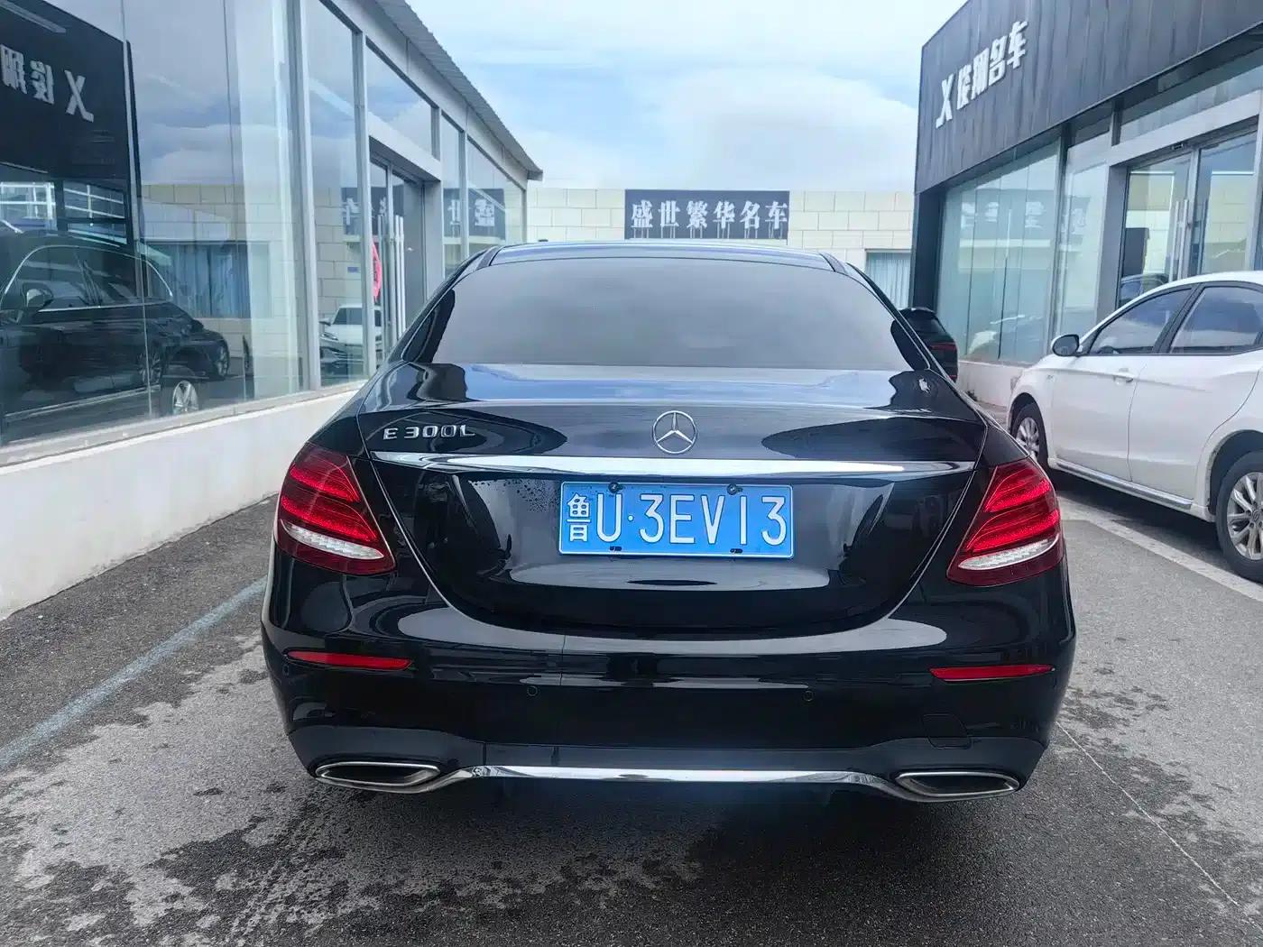 Mercedes-Benz E-Class 2020 Facelift E 300 L Sport Special Edition — миниатюра 5