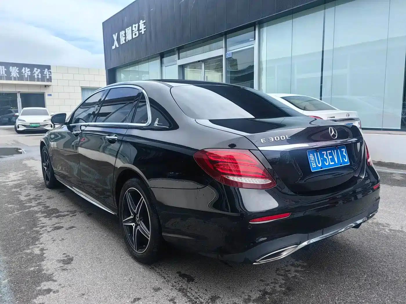 Mercedes-Benz E-Class 2020 Facelift E 300 L Sport Special Edition — миниатюра 6