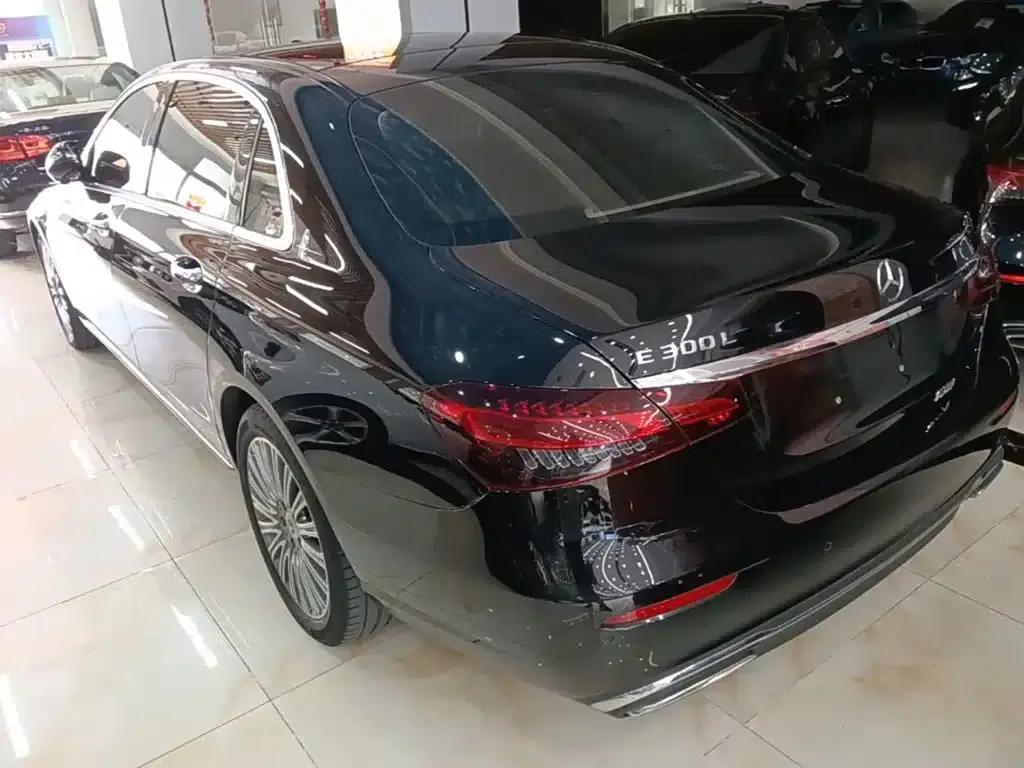 Mercedes-Benz E-Class 2021 Facelift E 300 L Luxury — миниатюра 5