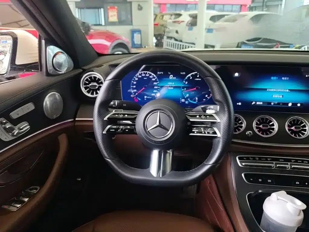 Mercedes-Benz E-Class 2021 E 300 L Sport Style — миниатюра 11