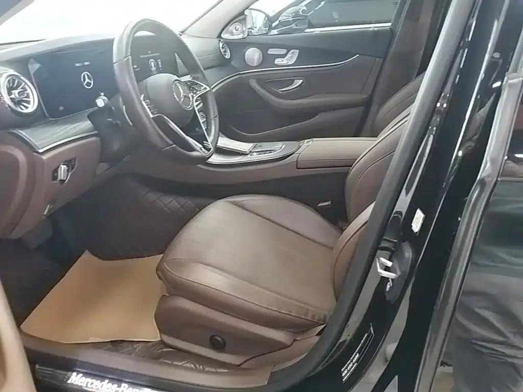 Mercedes-Benz E-Class 2022 Facelift III E 300 L Fashion Model — миниатюра 15