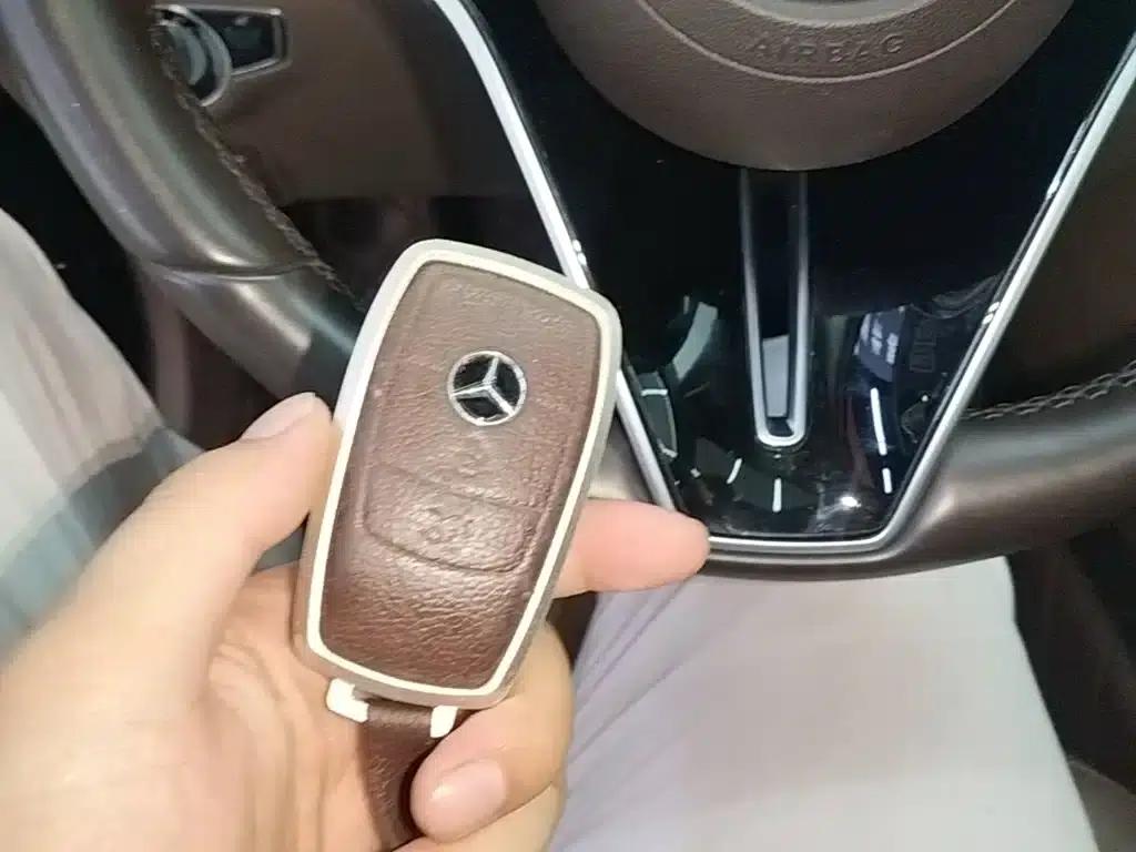 Mercedes-Benz E-Class 2022 Facelift III E 300 L Fashion Model — миниатюра 9