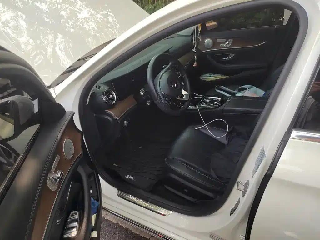 2017 Mercedes-Benz E-Class E 300 L Luxury — миниатюра 14