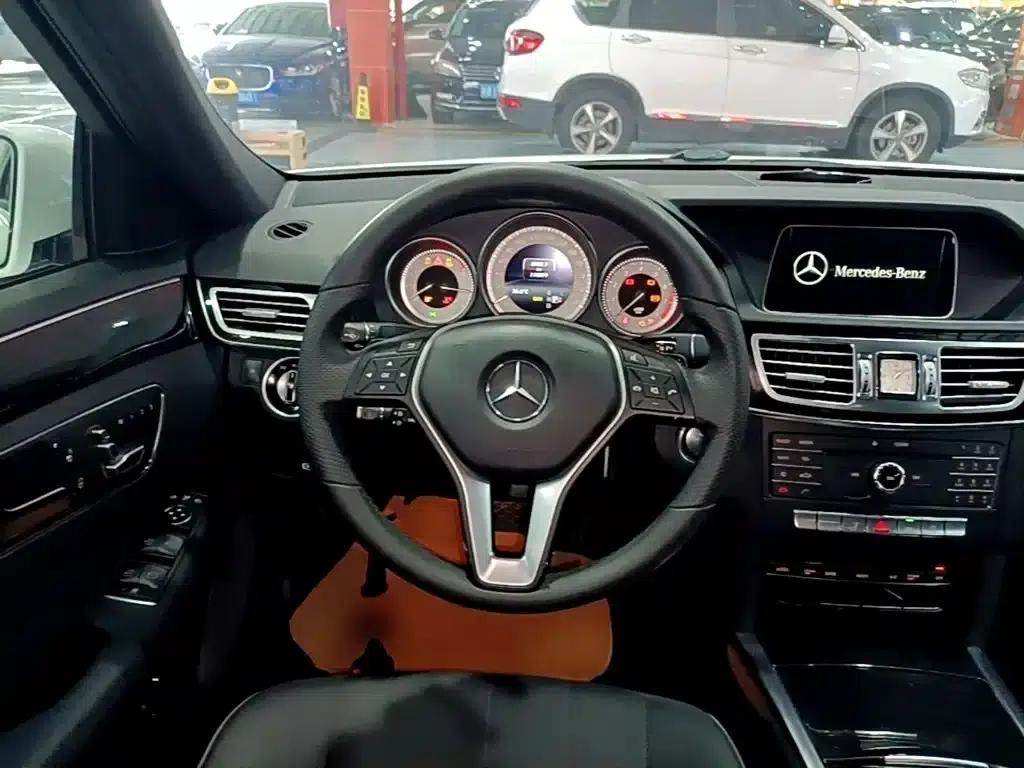 2015 Mercedes-Benz E-Class Facelift E 260 L Sport — миниатюра 11