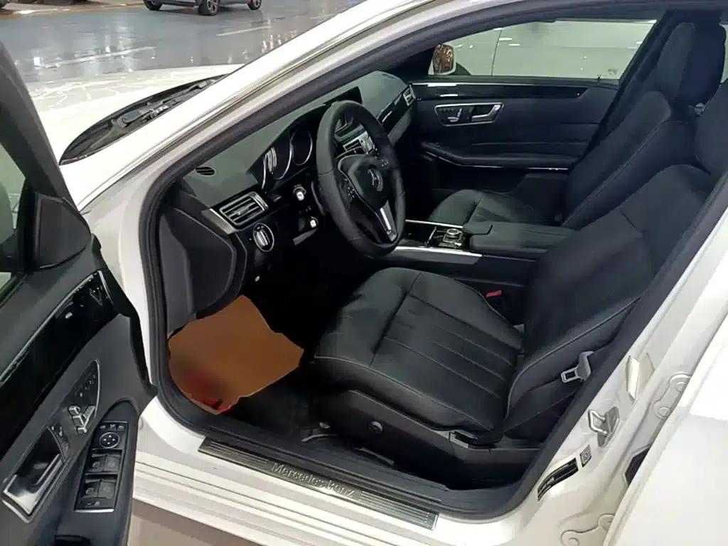 2015 Mercedes-Benz E-Class Facelift E 260 L Sport — миниатюра 16