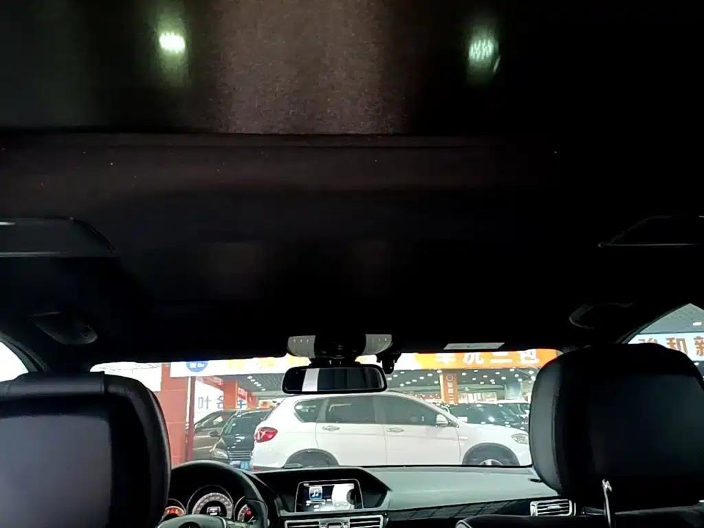 2015 Mercedes-Benz E-Class Facelift E 260 L Sport — миниатюра 18