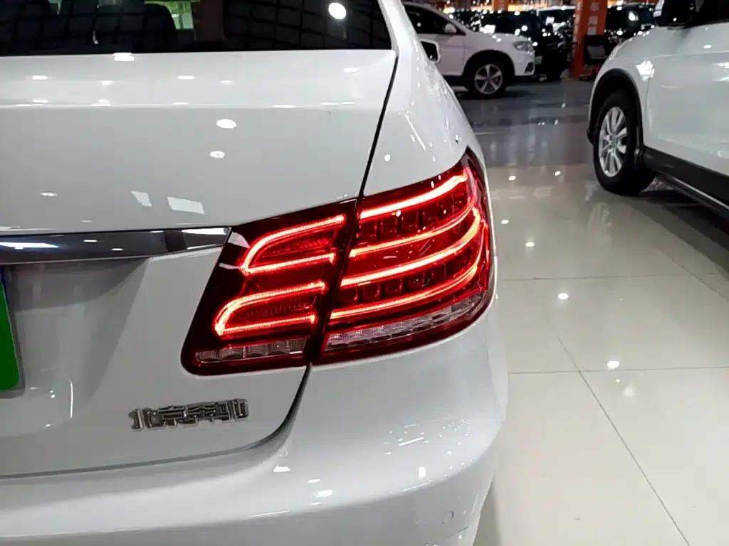 2015 Mercedes-Benz E-Class Facelift E 260 L Sport — миниатюра 8