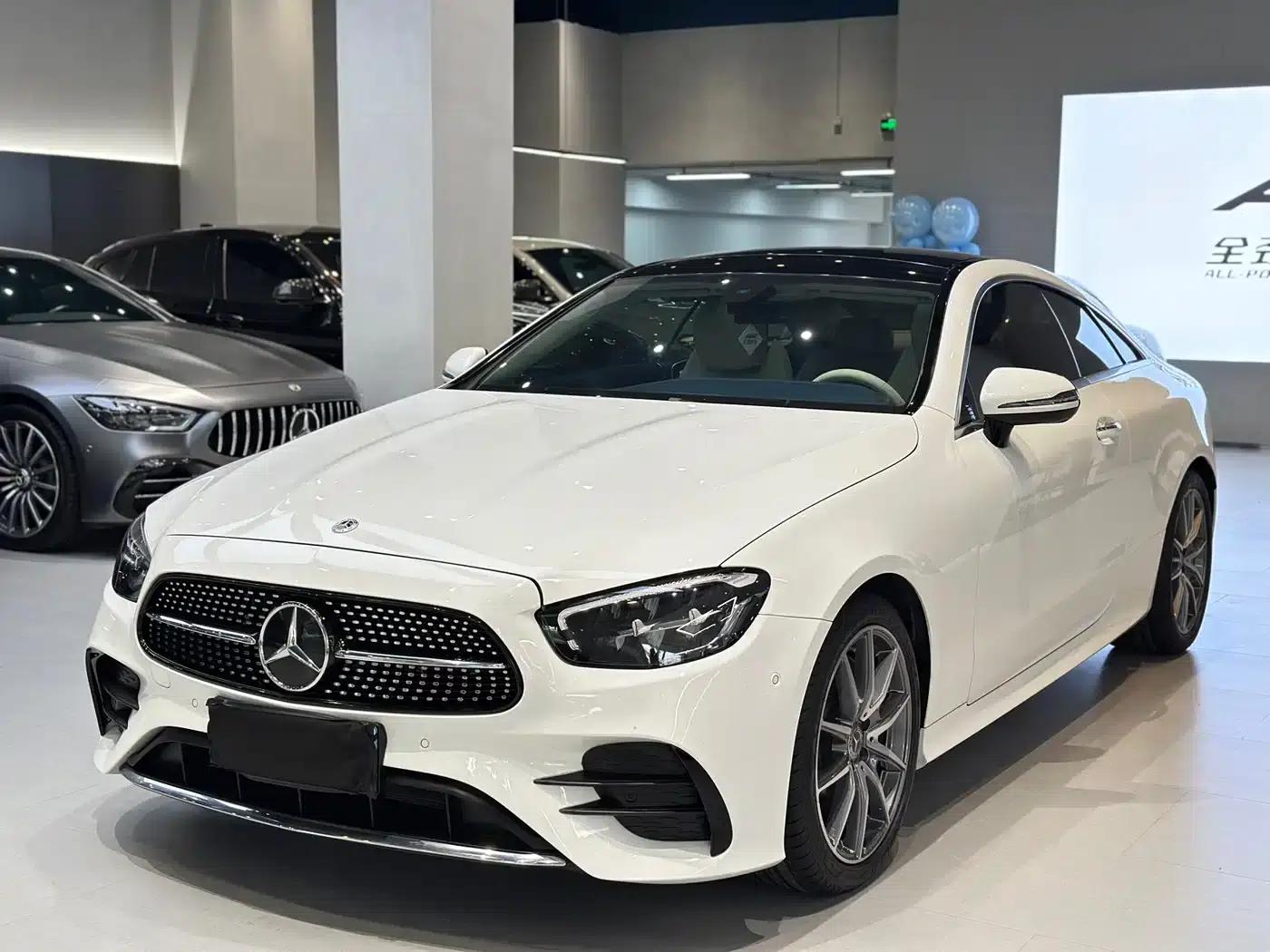 Imported Mercedes-Benz E-Class 2023 Facelift E 260 Coupe — миниатюра 1