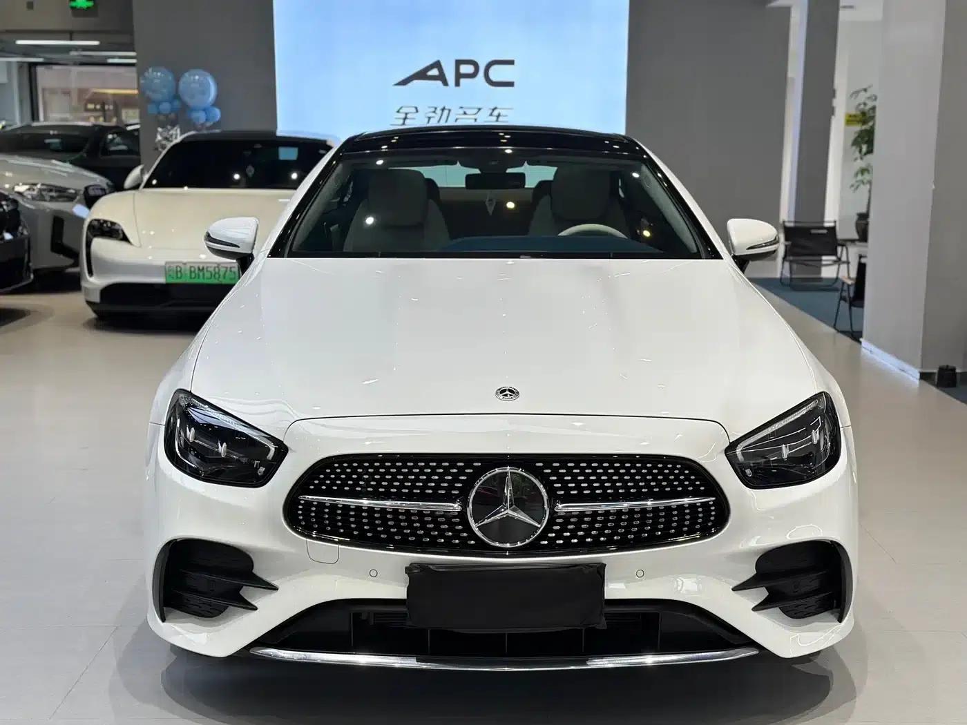 Imported Mercedes-Benz E-Class 2023 Facelift E 260 Coupe — миниатюра 2