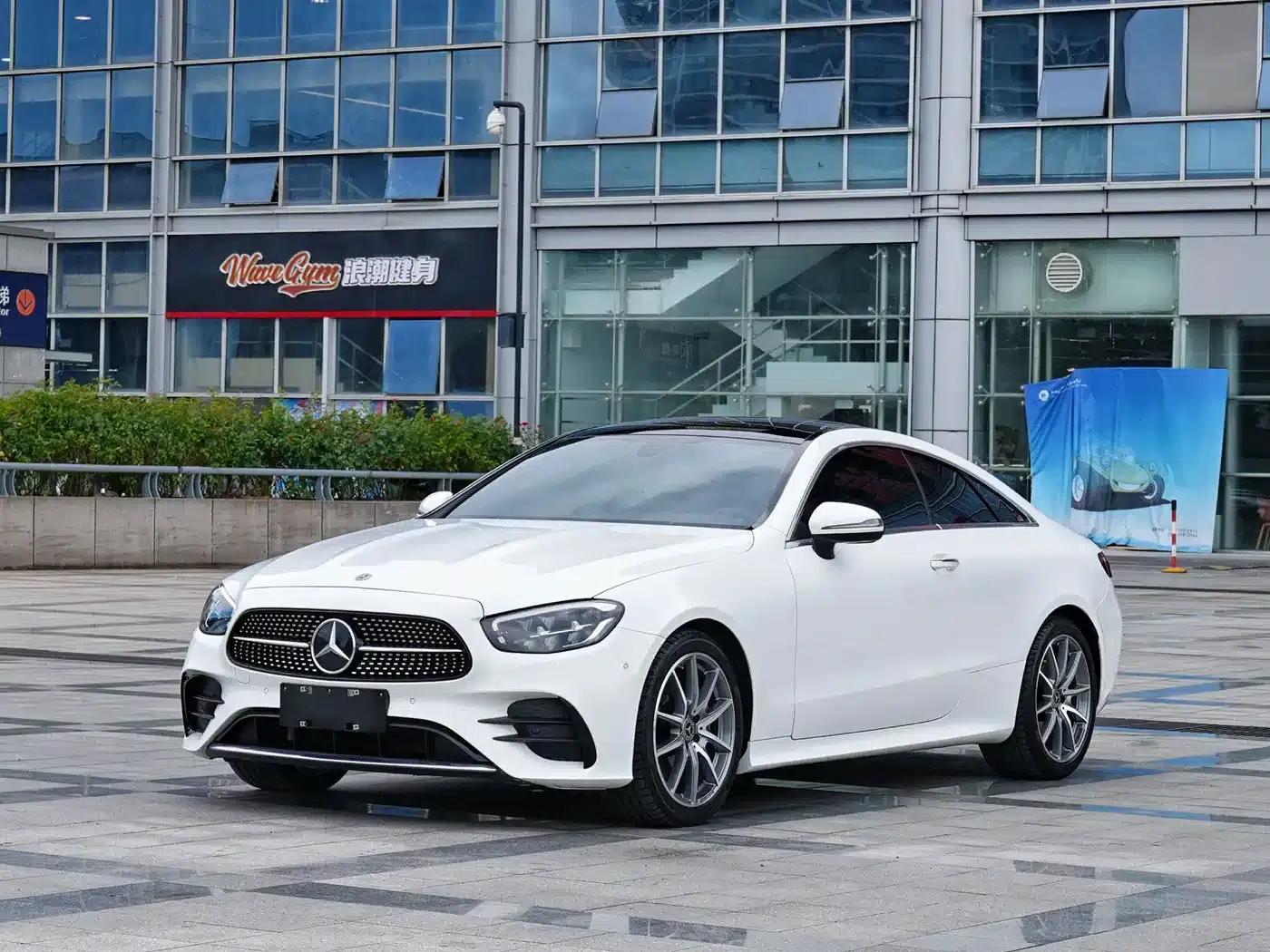 Mercedes-Benz E-Class (Imported) 2023 Facelift E 260 Coupe — миниатюра 1