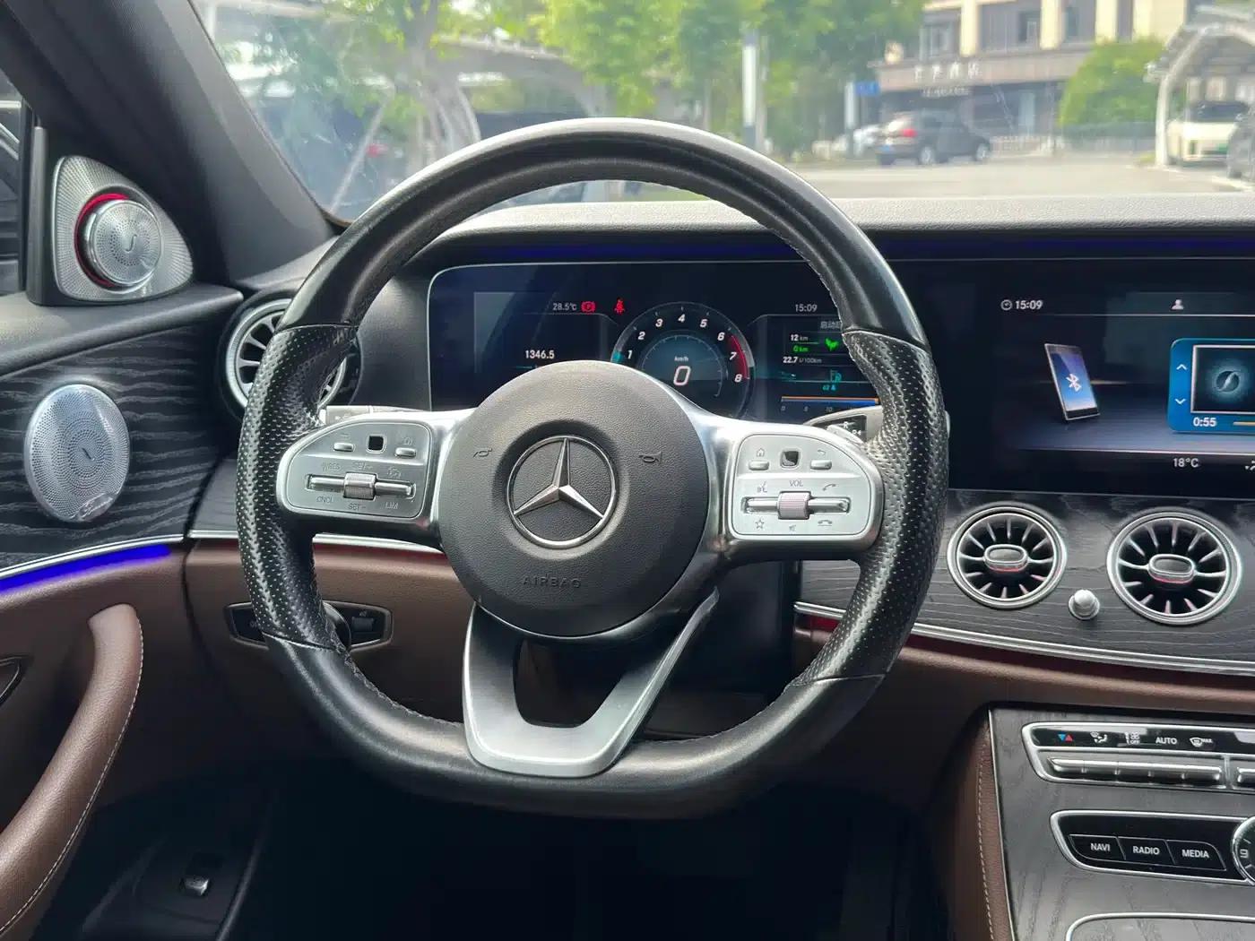 Mercedes-Benz E-Class (Imported) 2020 E 260 Sport Edition — миниатюра 11
