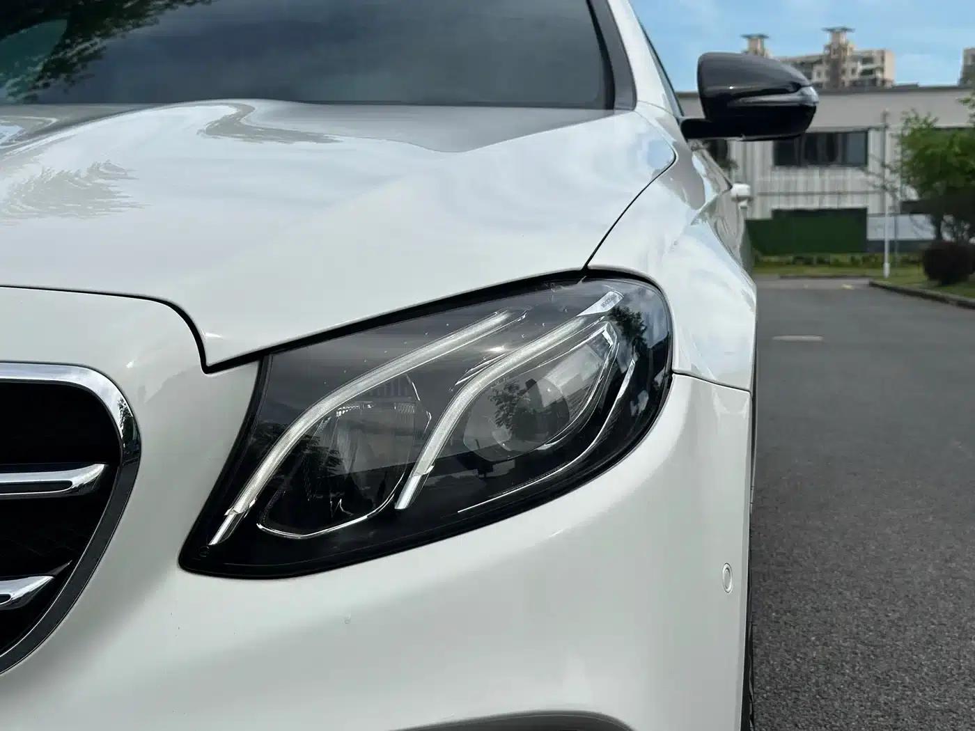 Mercedes-Benz E-Class (Imported) 2020 E 260 Sport Edition — миниатюра 7