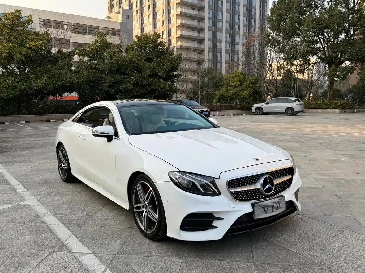 Imported Mercedes-Benz E-Class 2019 E 200 Coupe — миниатюра 3