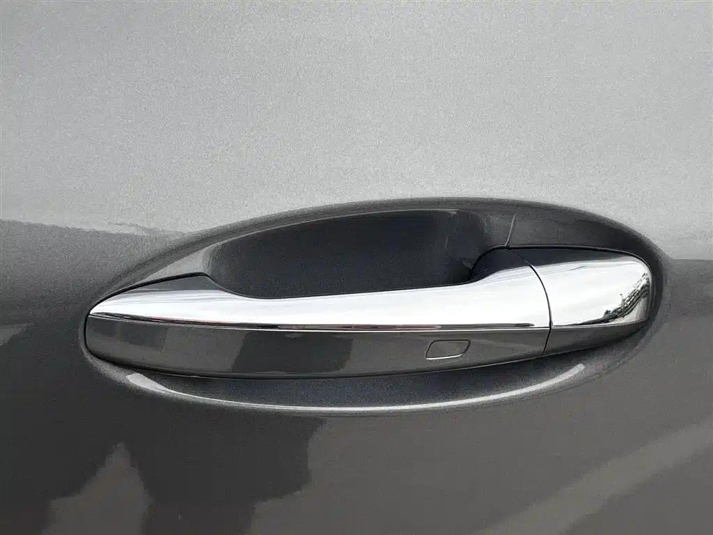Mercedes-Benz E-Class (Imported) 2023 E 260 Coupe — миниатюра 9