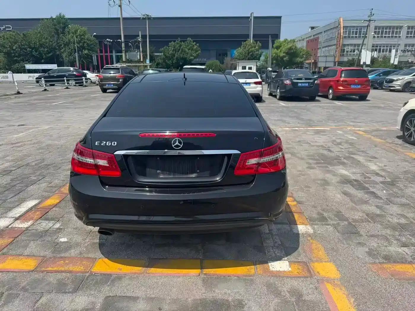 Imported Mercedes-Benz E-Class 2012 E 260 CGI Coupe — миниатюра 9