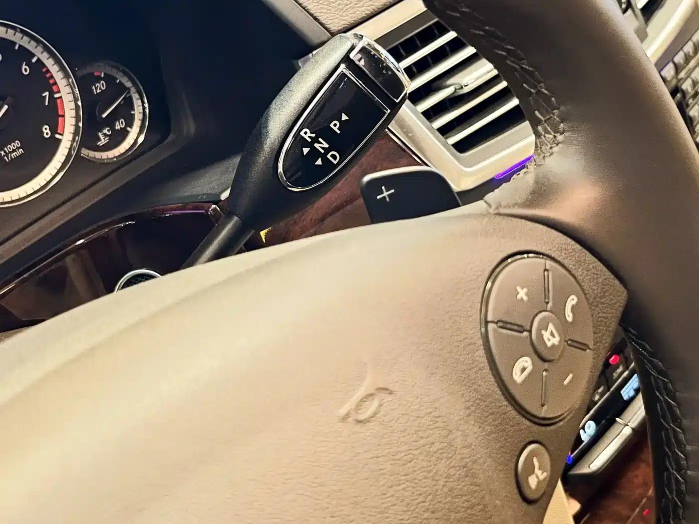 Mercedes-Benz E-Class (Imported) 2011 E 350 — миниатюра 11