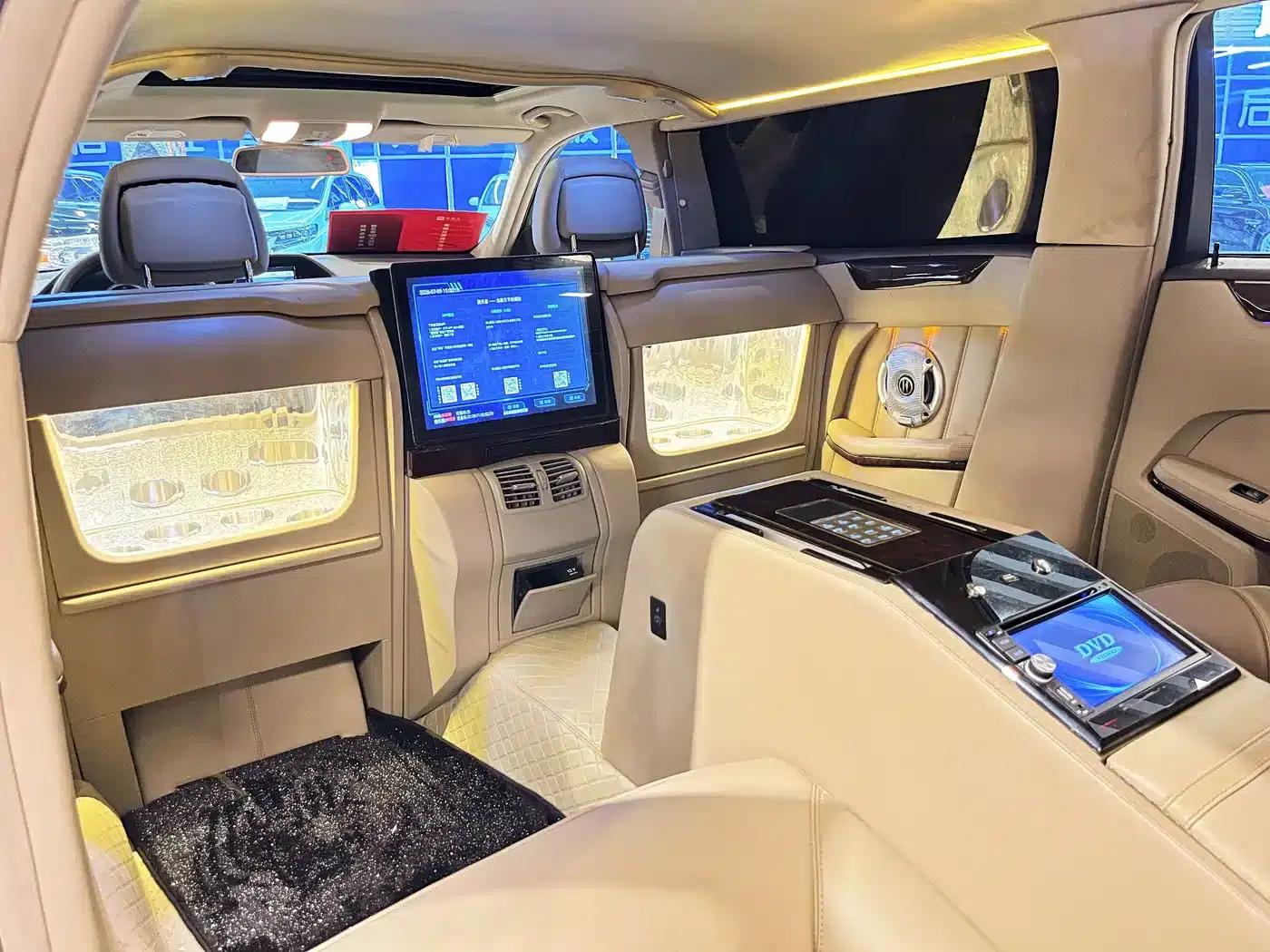 Mercedes-Benz E-Class (Imported) 2011 E 350 — миниатюра 23