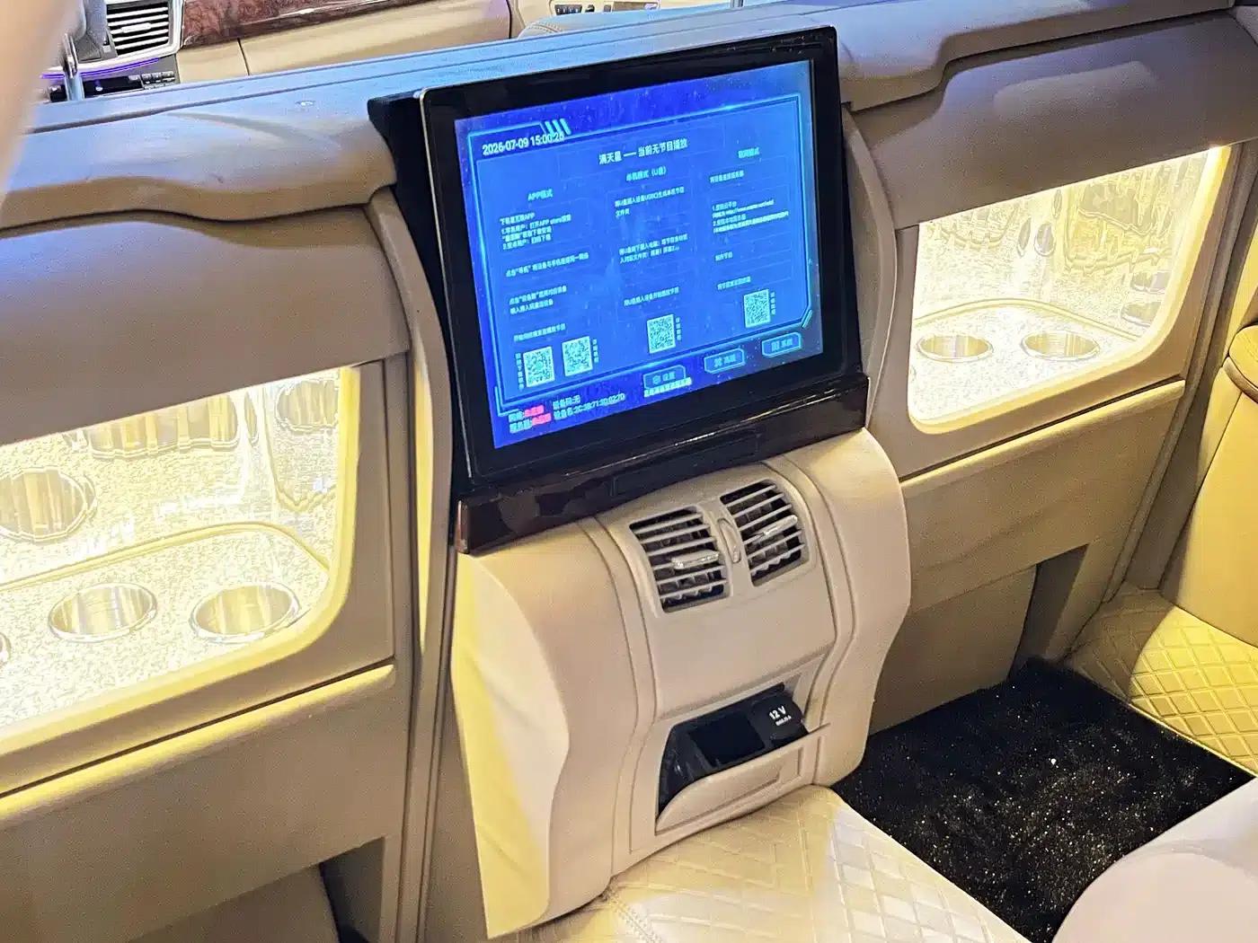 Mercedes-Benz E-Class (Imported) 2011 E 350 — миниатюра 24