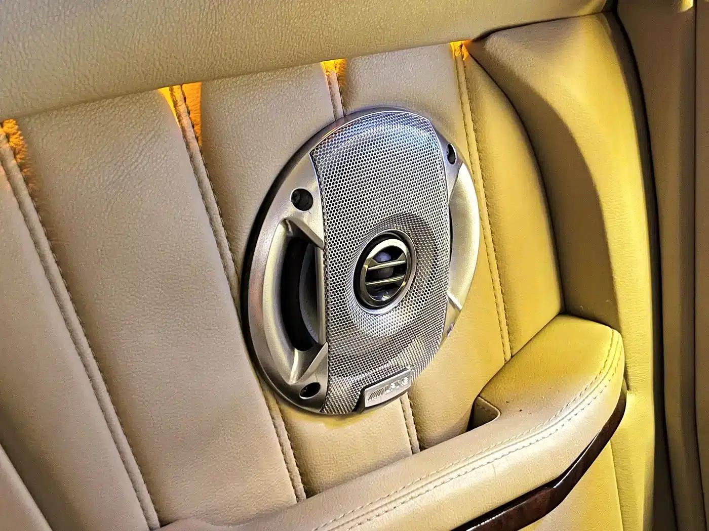 Mercedes-Benz E-Class (Imported) 2011 E 350 — миниатюра 26