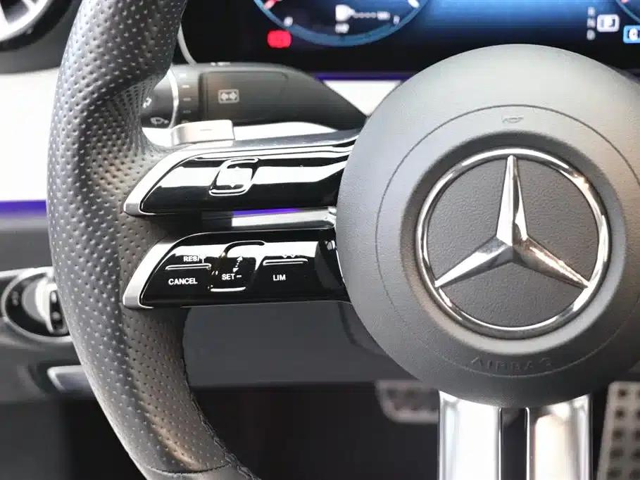 Mercedes-Benz E-Class (Imported) 2021 Facelift E 260 Coupe — миниатюра 17