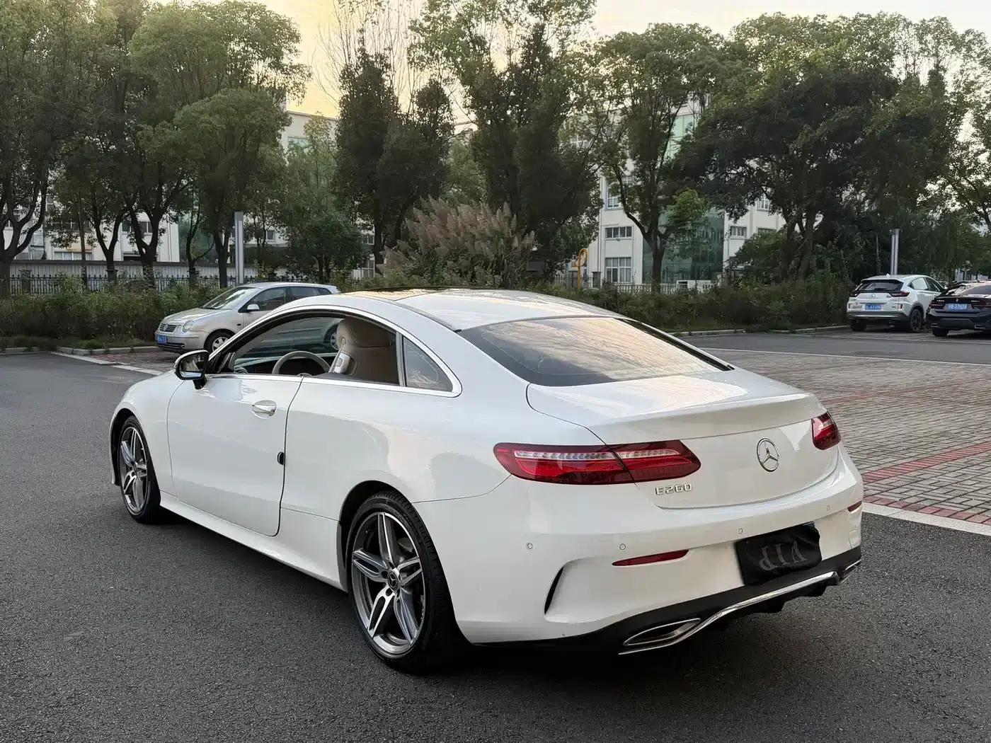 Imported Mercedes-Benz E-Class 2020 E 260 Coupe — миниатюра 21