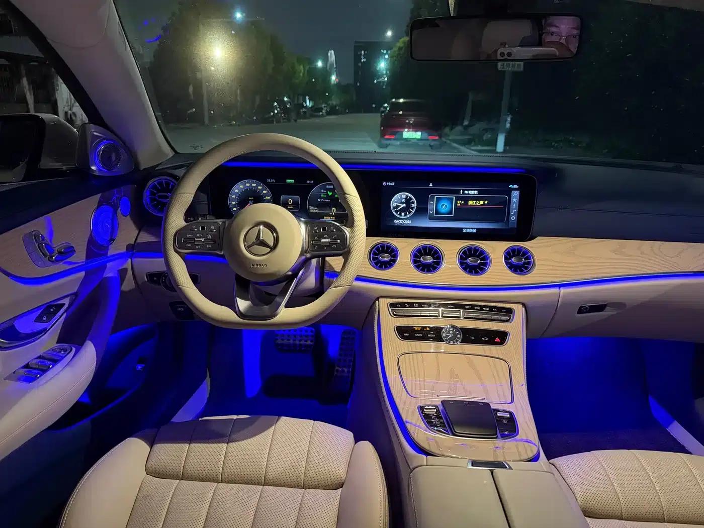 Imported Mercedes-Benz E-Class 2020 E 260 Coupe — миниатюра 22