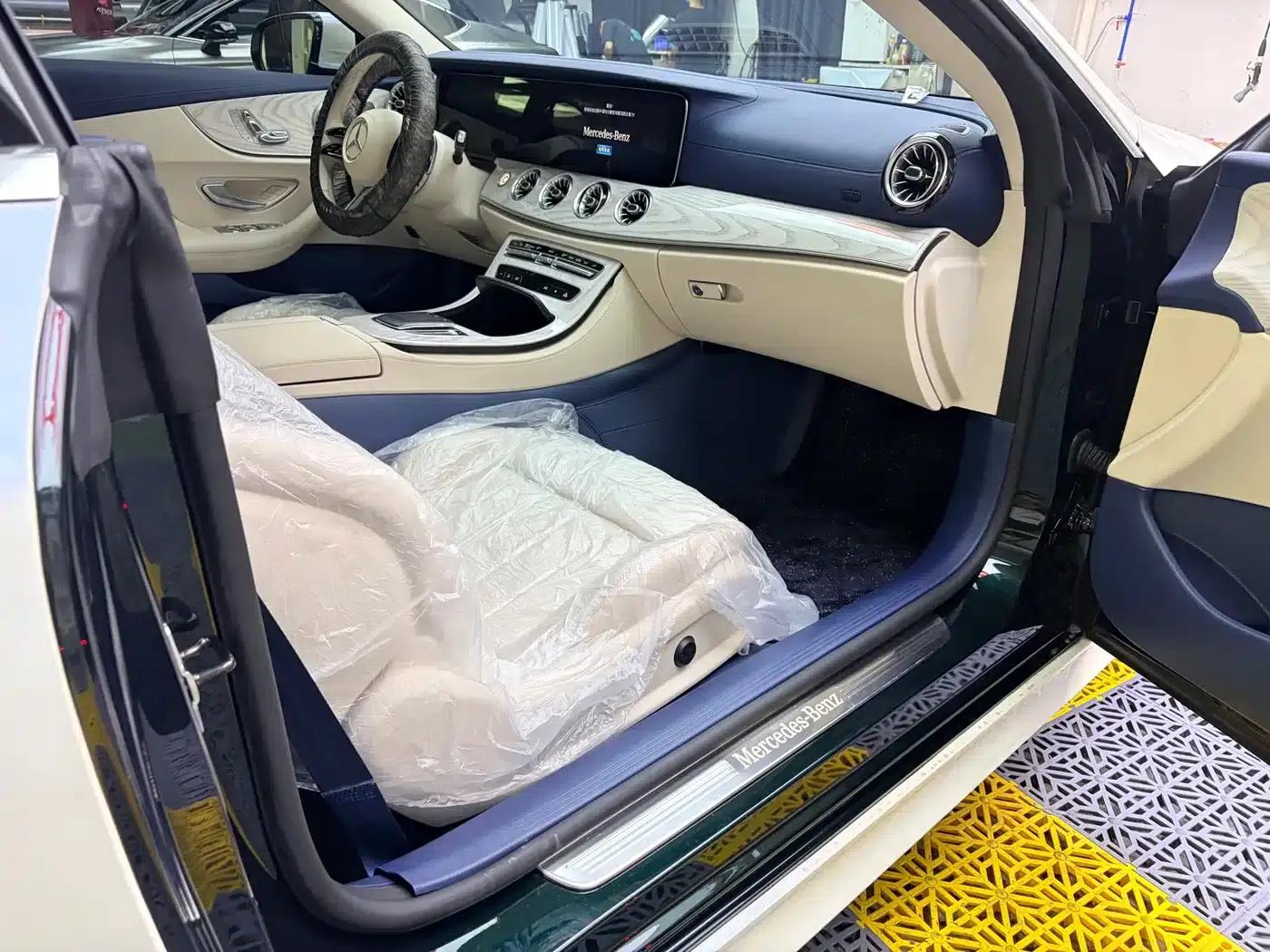 Mercedes-Benz E-Class (Imported) 2023 E 260 Coupe — миниатюра 4