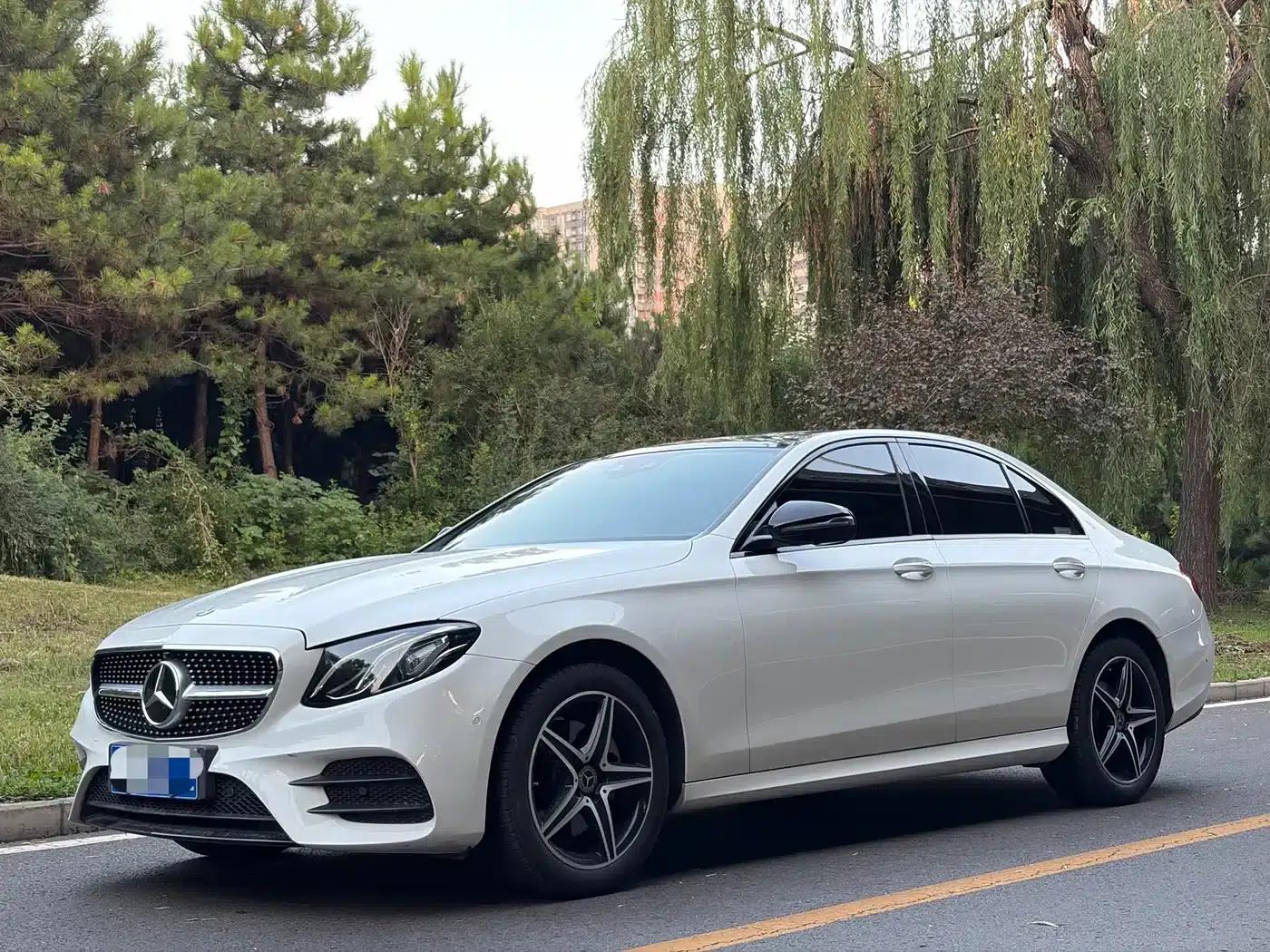 Imported Mercedes-Benz E-Class 2019 E 200 Sport 4MATIC — миниатюра 1