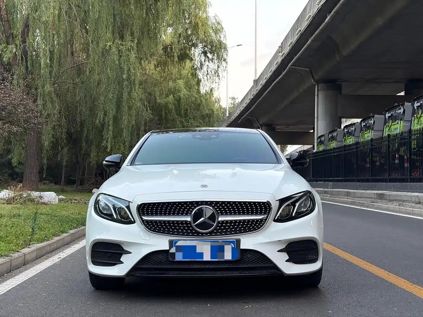 Imported Mercedes-Benz E-Class 2019 E 200 Sport 4MATIC — миниатюра 2