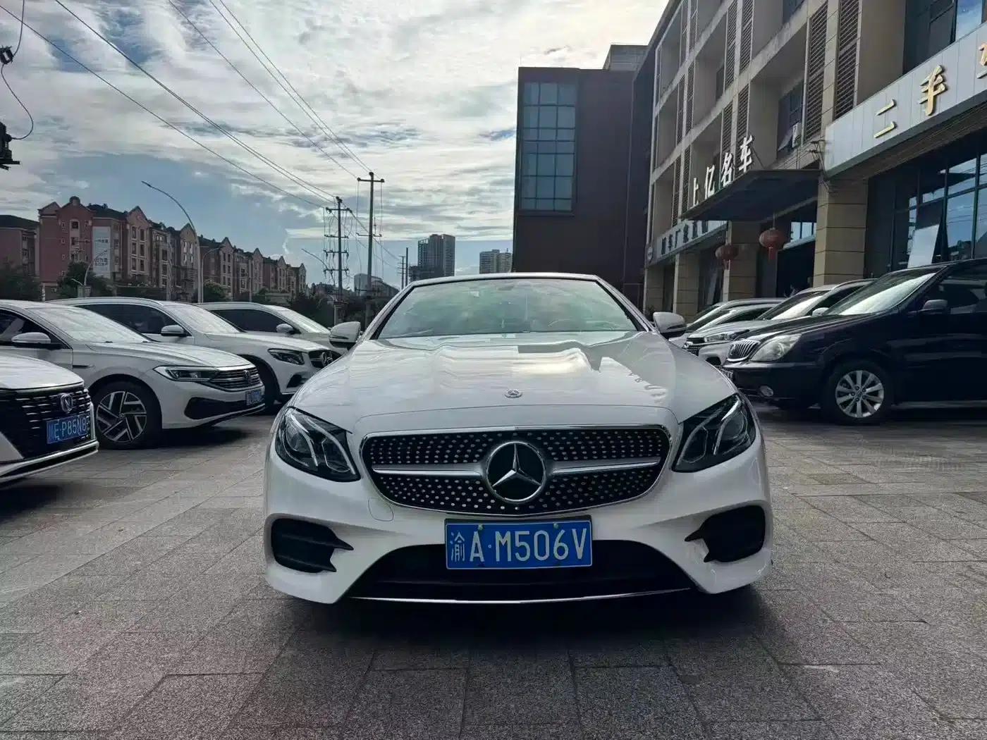 Imported Mercedes-Benz E-Class 2018 E 200 Convertible Coupe — миниатюра 2