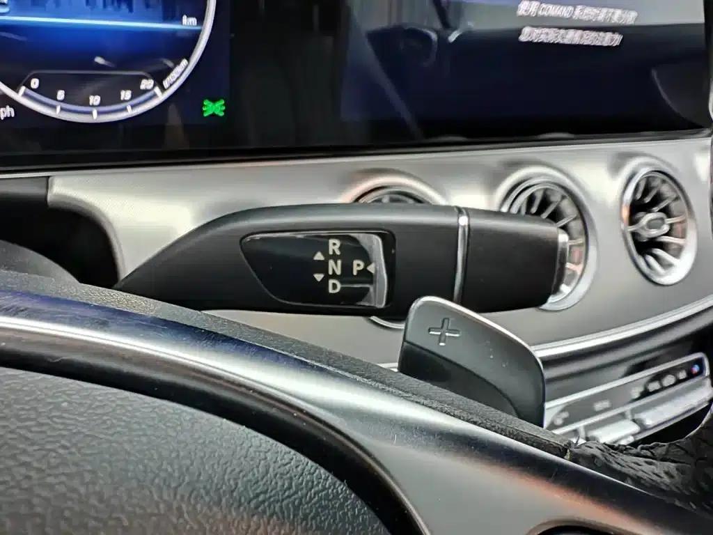 Imported Mercedes-Benz E-Class 2017 E 200 Coupe — миниатюра 13
