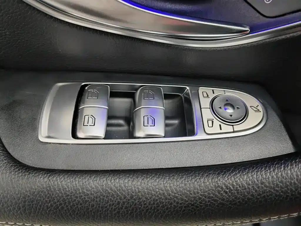 Imported Mercedes-Benz E-Class 2017 E 200 Coupe — миниатюра 9