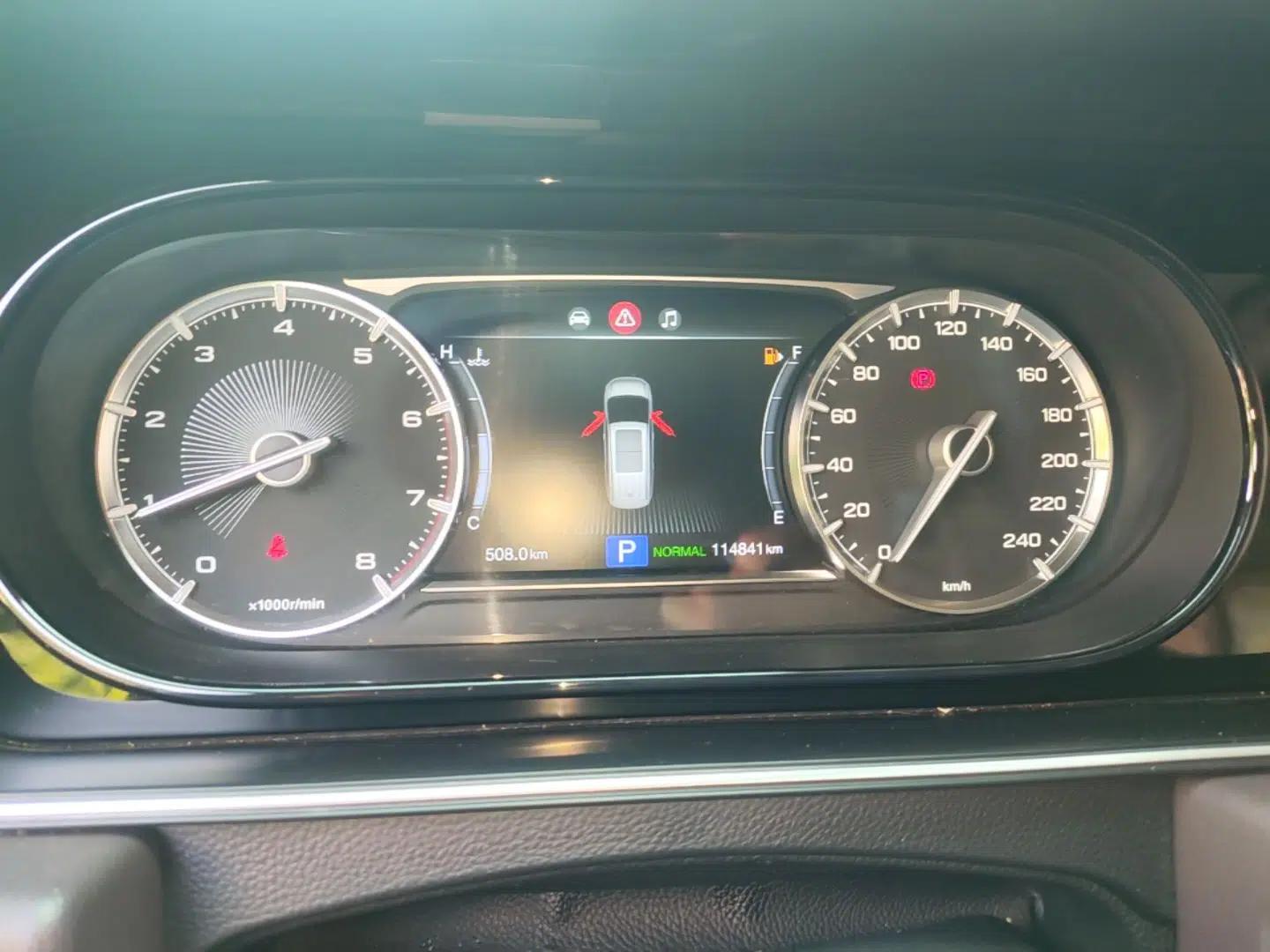 GAC Trumpchi M6 2019 270T Automatic Luxury Edition (6-seater) - China V Standard — миниатюра 14