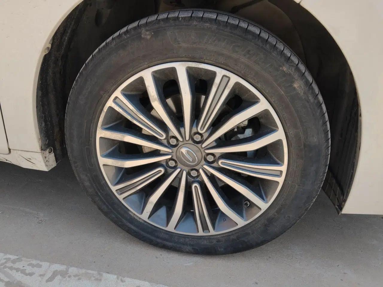 GAC Trumpchi M6 2021 270T DCT Luxury Edition (7-seater) — миниатюра 8