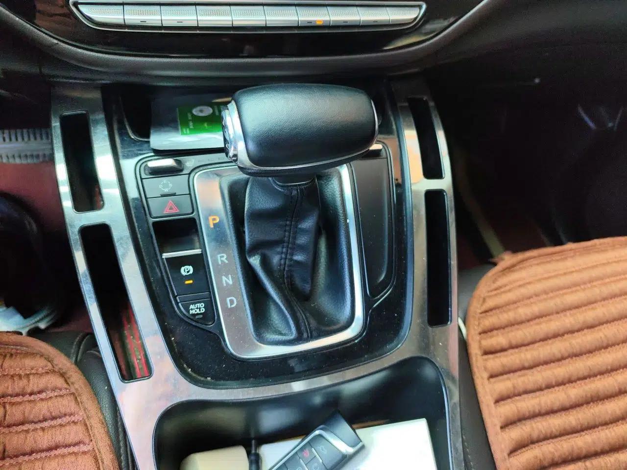 GAC Trumpchi M6 2019 270T Automatic Luxury Edition (7-seater) China V Standard — миниатюра 14