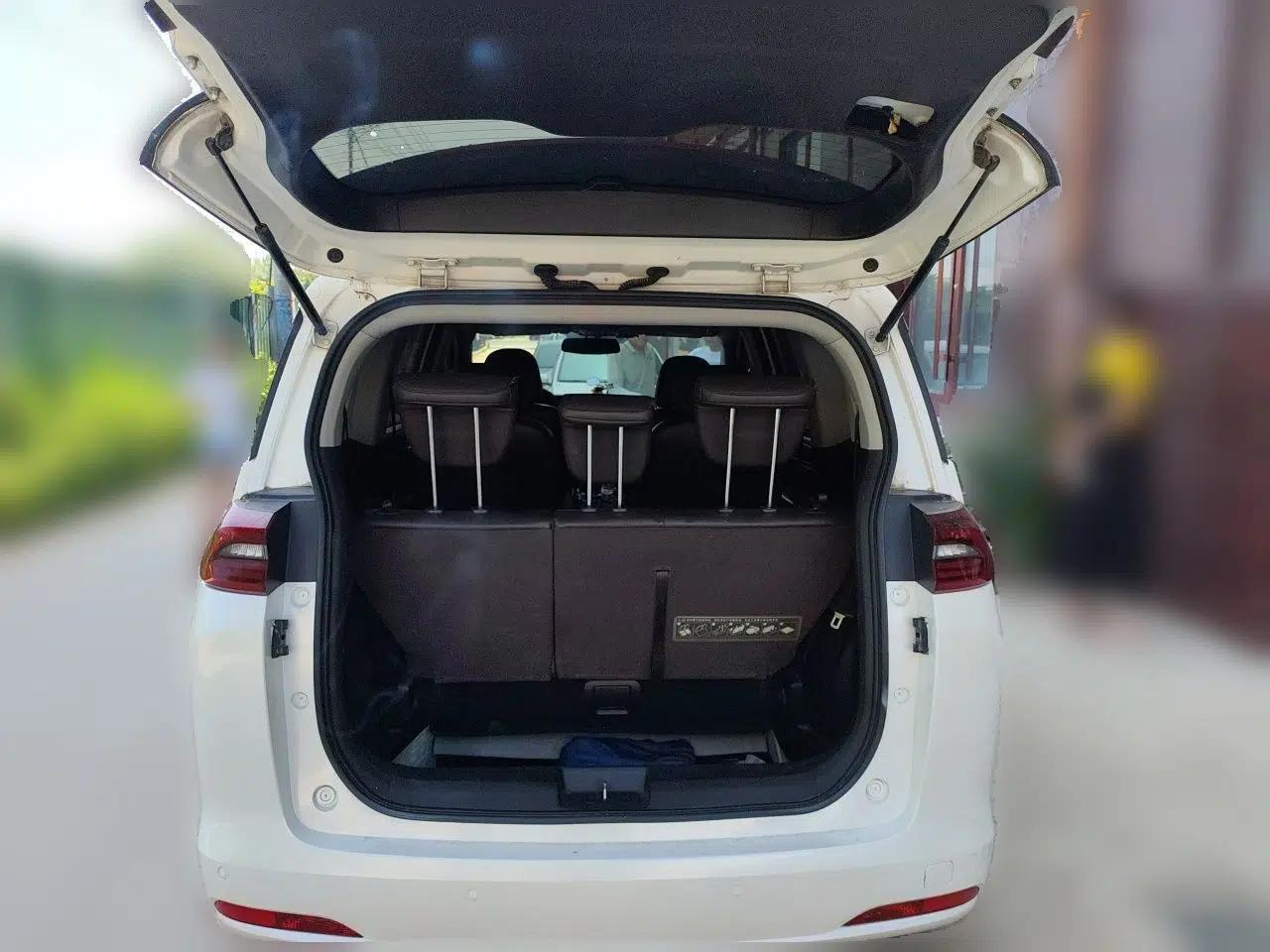 GAC Trumpchi M6 2019 270T Automatic Luxury Edition (7-seater) China V Standard — миниатюра 19