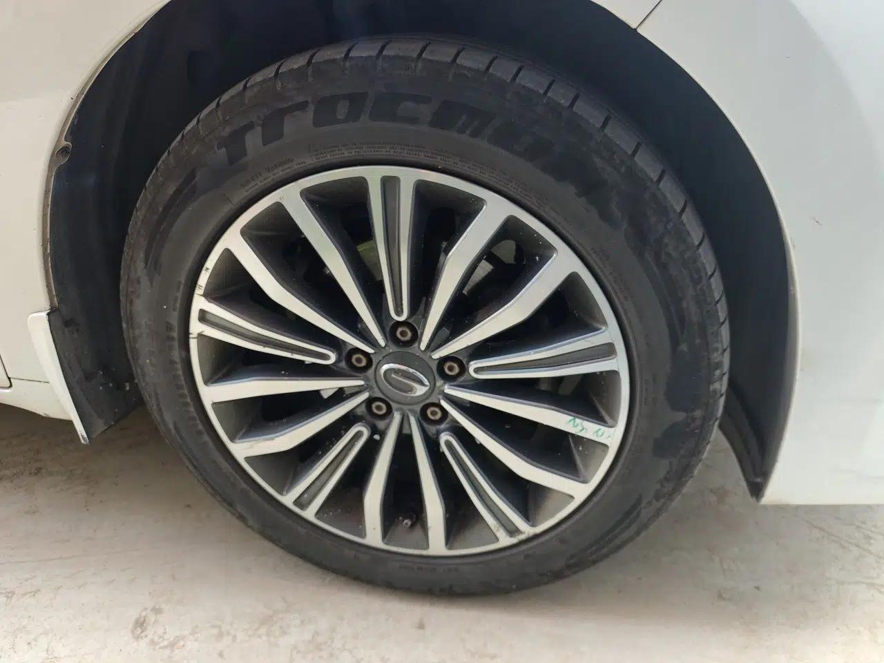 GAC Trumpchi M6 2019 270T Automatic Luxury Edition (7-seater) China V Standard — миниатюра 8