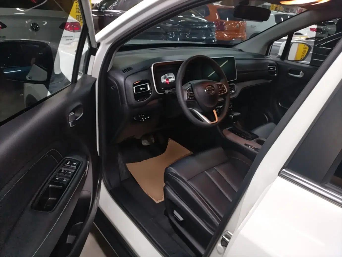 GAC Trumpchi GS3 2022 POWER 270T Automatic Luxury Edition — миниатюра 23