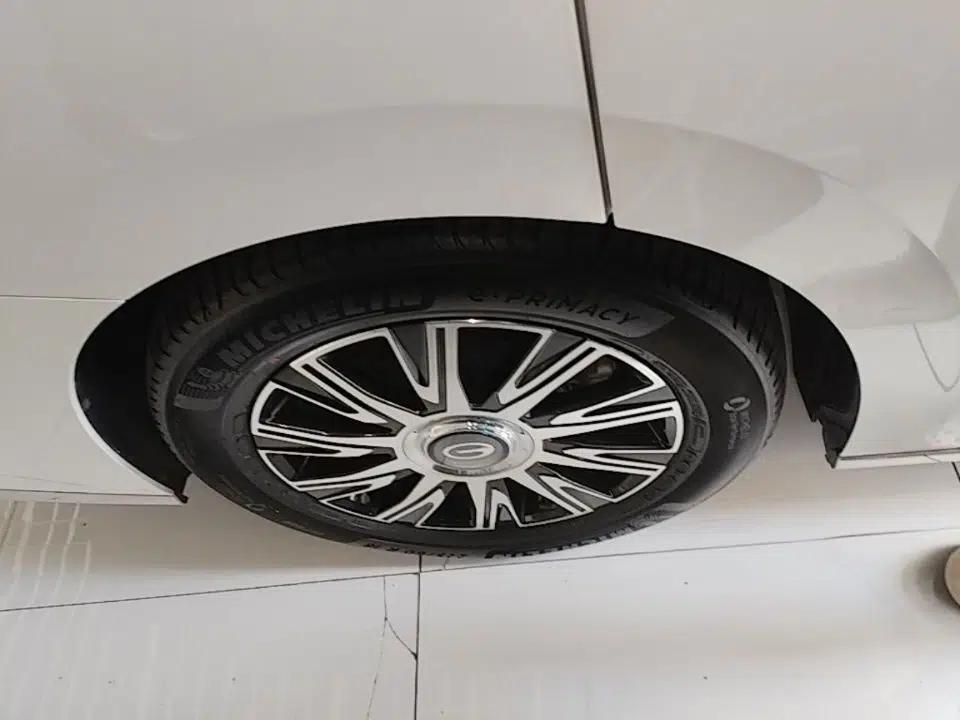 GAC Trumpchi E9 2023 E9 MAX — миниатюра 11