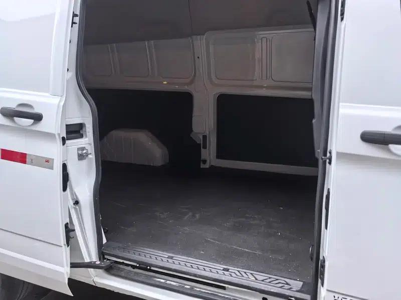 Ford Transit 2023 V362 2.0T Diesel Manual Van, 3 Seats, Central Axle, Central Roof, China VI Emission Standard — миниатюра 5